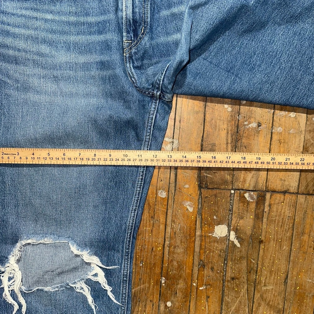 Levi's Jeans Women's 32 Blue Denim Low Pro Straight Distressed‎ Pocket Red Tab - Picture 6 of 9